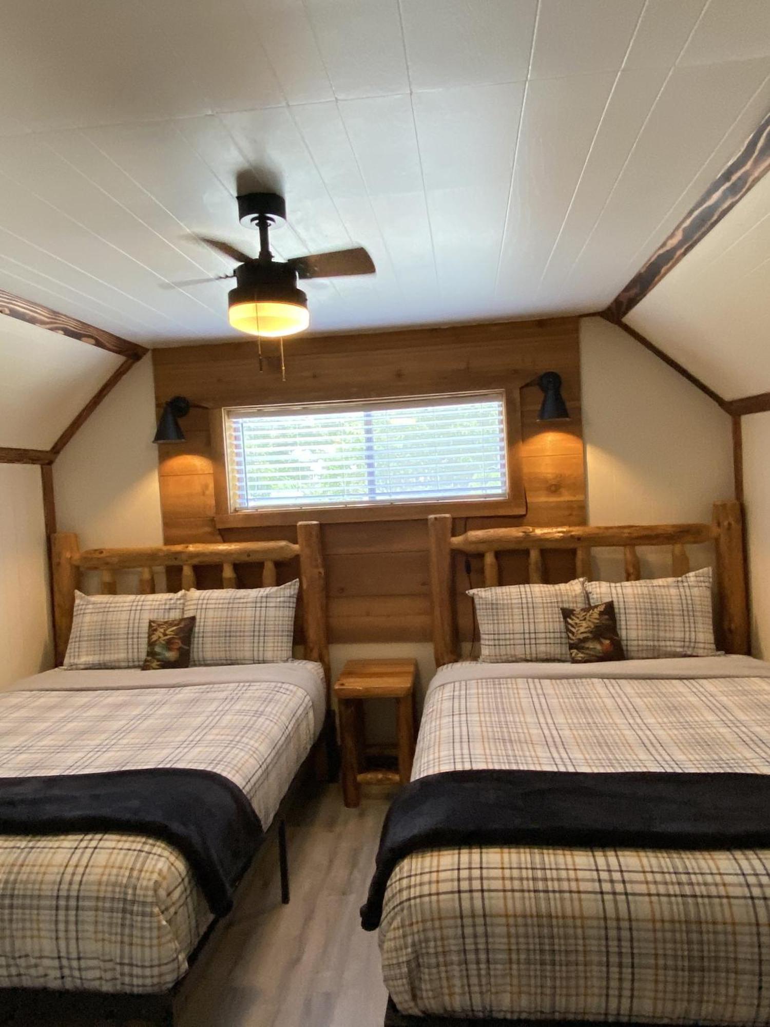 Columbia Point Resort Kettle Falls Eksteriør bilde